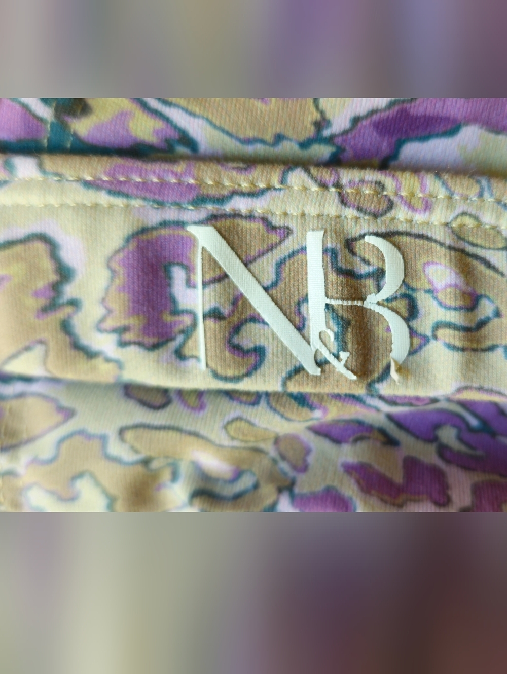 Noire Blanc “Reign” Set - Abstract Purple/Taupe Print - Picture 5 of 10